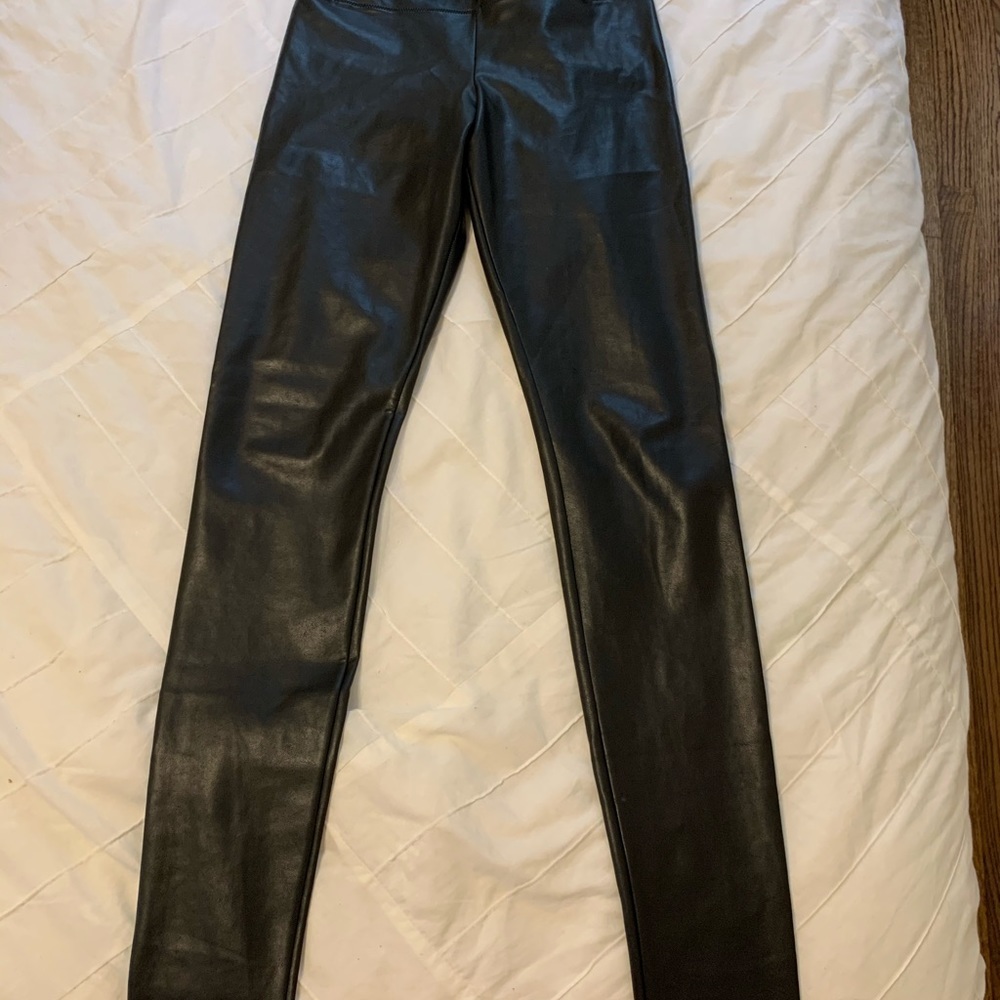 ARITZIA Wilfred free Daria Faux leather legging - Picture 6 of 7